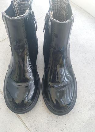 Черевики neck