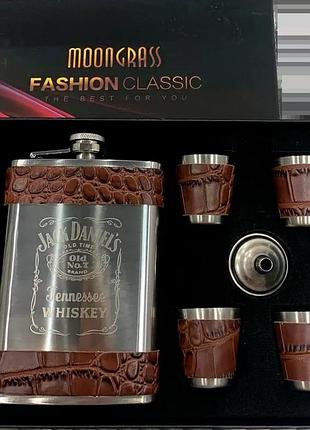 Подарунковий набір 6в1 фляга (обтягнута шкірою), 4 чарки, лійка "jack daniels" (djh-1499-1)