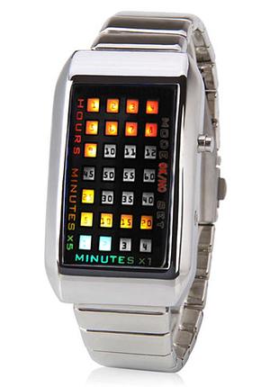 Часы наручные бинарные future.