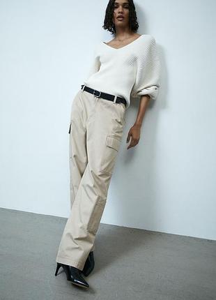 H&amp;m широкие женские брюки брюки брюки из плотного коттона коттонвые нм карманами бежевые палацко карго клеш джинс джинсы