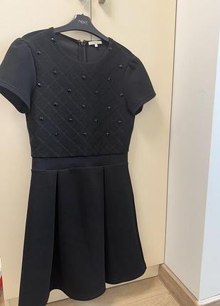 Жіноча сукня