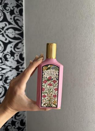Жіночі парфуми gucci flora gorgeous gardenia