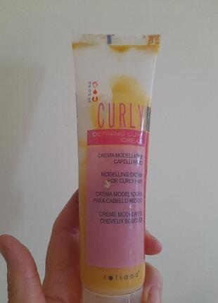 Моделирующий крем для непослушных кудрей?вых волос. rolland. остаток на фото.