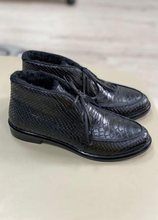 Стильные утепленные лоферы ботинки из натуральной кожи