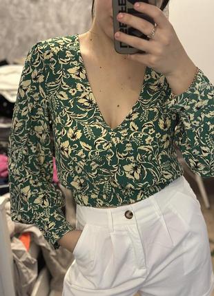Блузка коротка zara