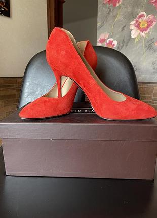 Туфлі дуже гарні