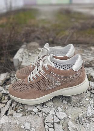 Женские кроссовки grisport италия с натуральной кожей и комфортной рукояткой