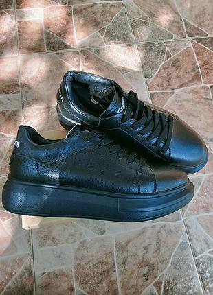 Женские кожаные красовки - размер 38