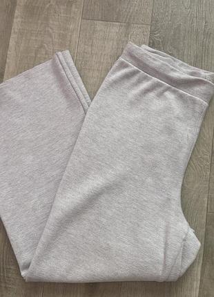 Штани в рубчик