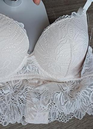 Бюстгальтер. нежное сеточно, нежного пудрового цвета, размер 80а