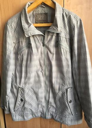 Куртка женская ветровка