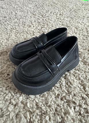 Нові стильні дитячі туфлі 2