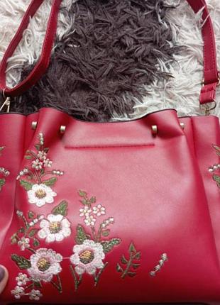 Классная сумочка с цветами