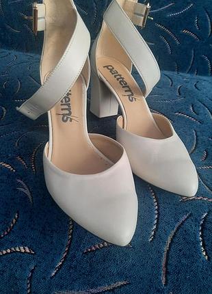 Туфли женские кожаные, молочного цвета