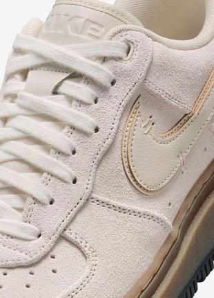 Кросівки найк