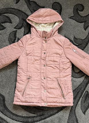 Зимова жіноча куртка