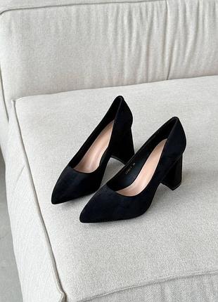 Классические туфли острый носок Эко замша маленький каблук 8см праздничные официальные