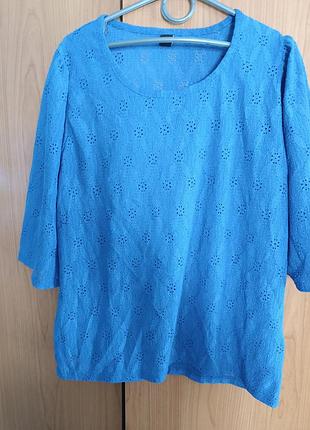 Яскрава синя футболка прошва