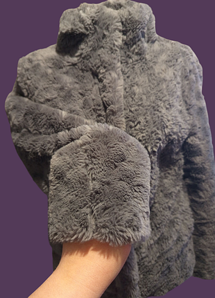 Хутряна брендова куртка