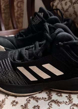 Осенние kроссовки хайтопы adidas