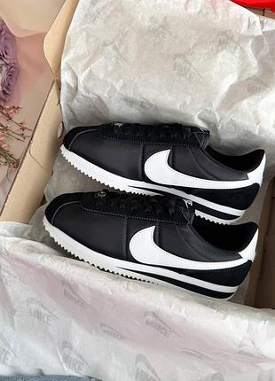 Кросівки nike cortez black white