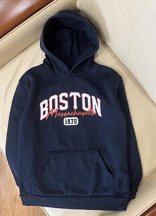 Худі з капюшоном boston 9-10 років ріст 140 стан ідеальний від прімарк дов 55, шир є44, рукав 50.5, утеплена
