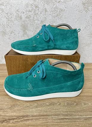 Кросівки helvesko