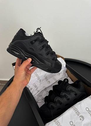 New 36-44
osiris d-3 black