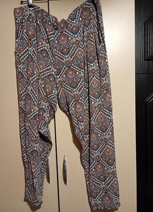 Брюки женские летние, размер 24/26.