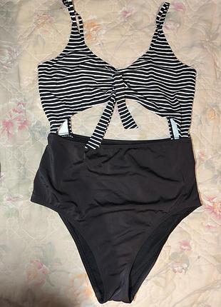 Шикарный стильный открытый купальник монокини в бассейн пляж.