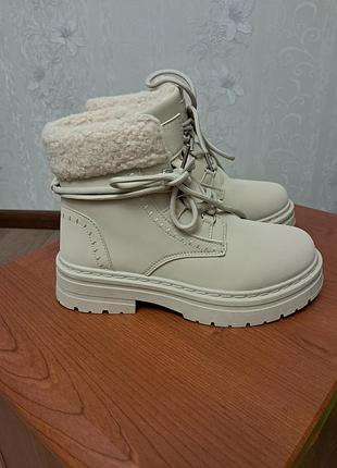Ботінки зима жіночі нові