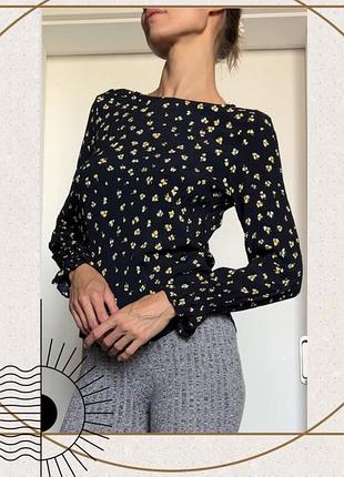 Квіткова синя блуза довгий рукав блузочка кофта романтична бохо волан манжети oldmoney hm