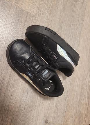 Puma детские кожаные кроссовки 27 размер на ногу 16,5 см (стелька 17,5 см)