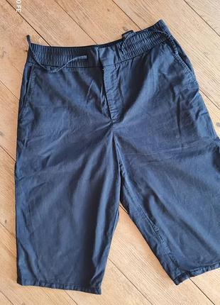 Класні брендові шорти, в складі ліоцелл і котон