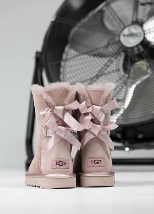 Женские пудровые классические угги с 2 бантами ugg australia original bailey