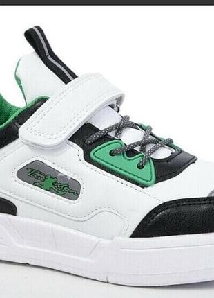 Детские кроссовки