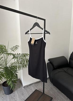 Жіноче плаття jordan оригінал з нових колекцій.