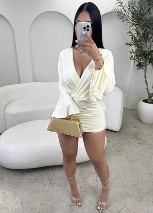 Платье яркое,на фотосессию,пляж,пляжное,короткое,мини с вырезом