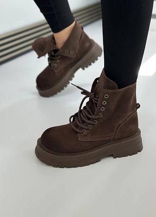 Черевики жіночі