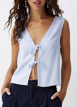 Стильна актуальна трендова блакитна блуза на завʼязках  від бренду make&tim
