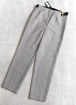 Нові брюки, бавовна, розмір 44