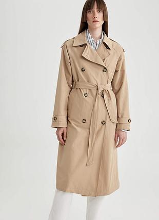 Тренч на підкладці