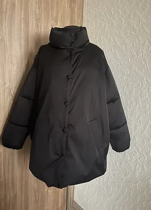 Zara очень теплая куртка waterproof