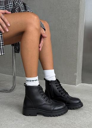 Ботинки женские