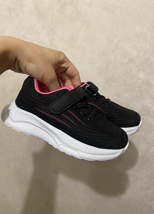 Кросівки  дитячі 4