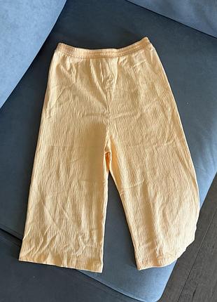 Штани укорочені
