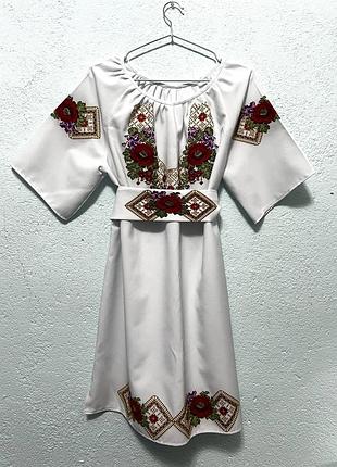 Сукня вишиванка з поясом