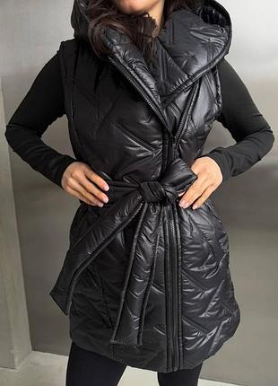 Стильная женская жилетка с поясом