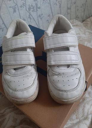 Кроссовки размер 35