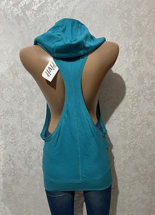 Спортивна жилетка